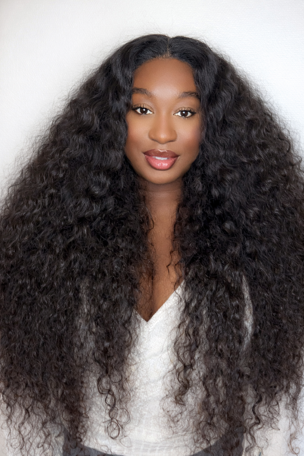 Ella - Event Wig                             Curly Raw Hair 30"
